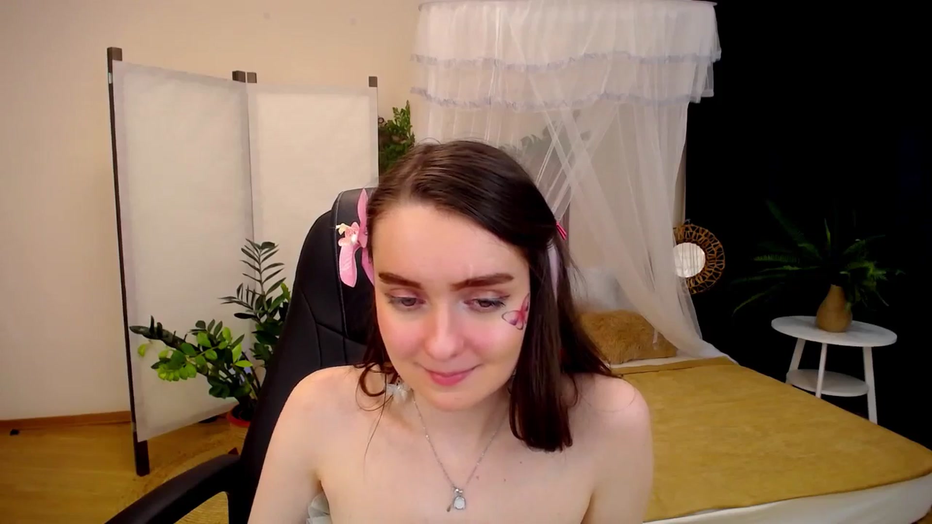 Gallery image thumbnail from Milim_Nava's myfreecams stream on, 09/15/2024, 24:25 image 9 of 20
