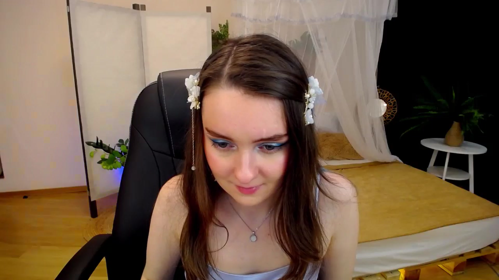 Gallery image thumbnail from Milim_Nava's myfreecams stream on, 09/15/2024, 19:16 image 18 of 20