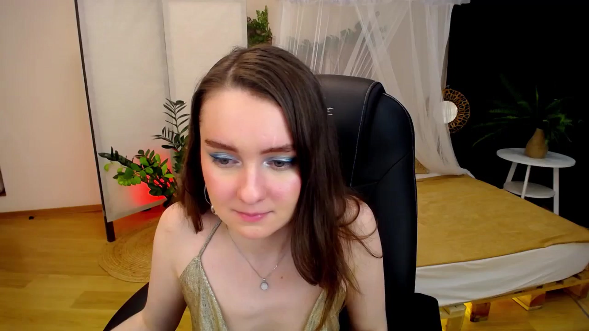 Gallery image thumbnail from Milim_Nava's myfreecams stream on, 09/16/2024, 24:02 image 15 of 20