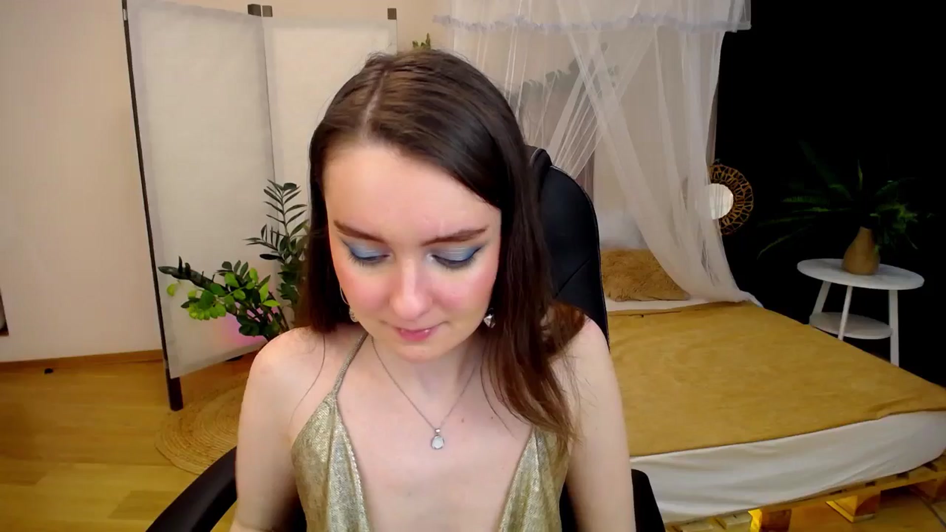 Gallery image thumbnail from Milim_Nava's myfreecams stream on, 09/16/2024, 24:02 image 19 of 20
