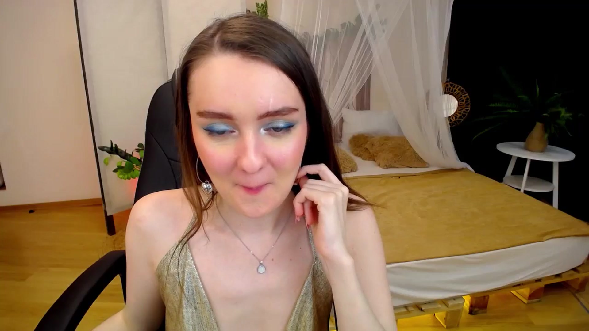 Gallery image thumbnail from Milim_Nava's myfreecams stream on, 09/16/2024, 24:02 image 5 of 20