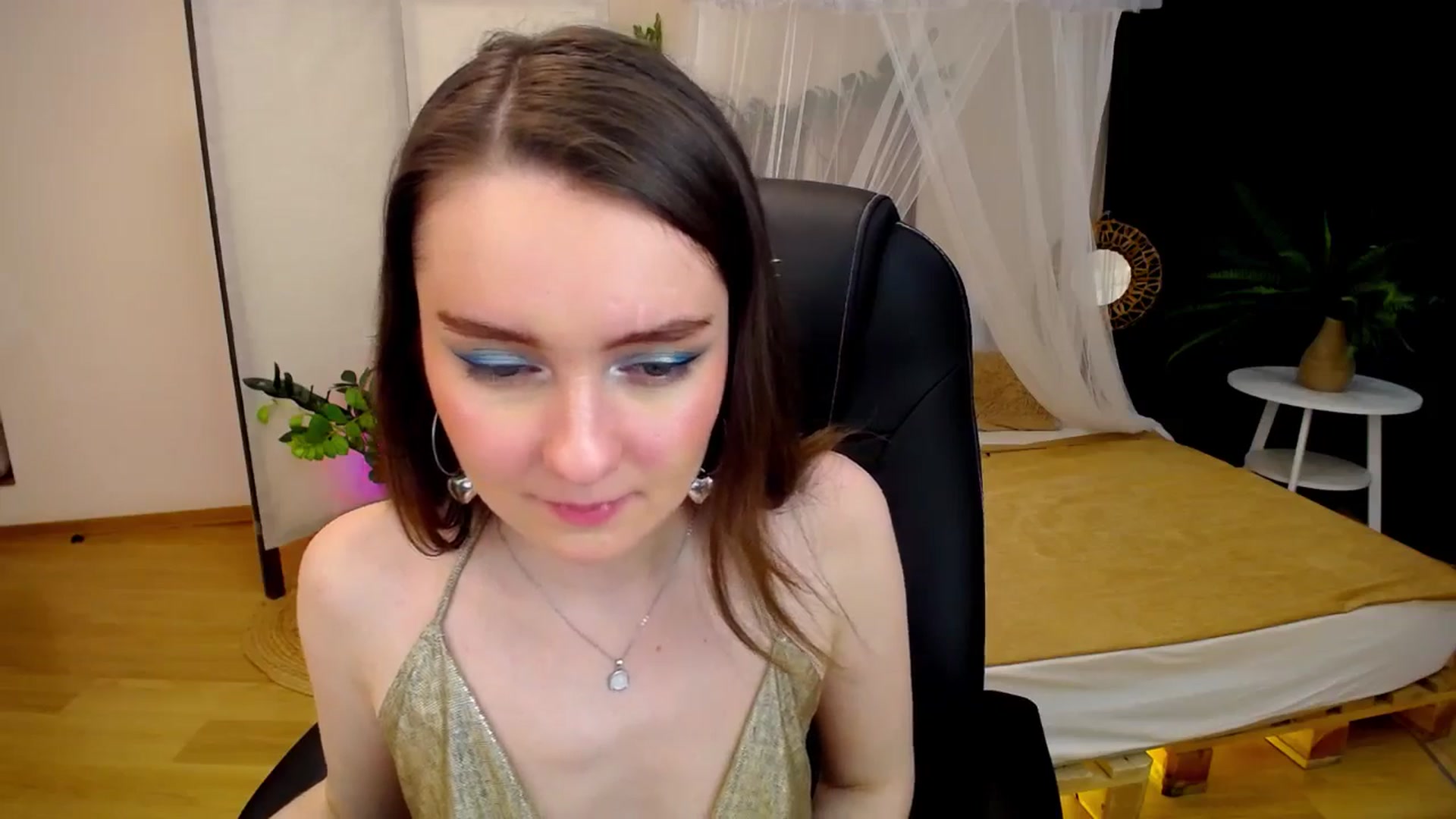 Gallery image thumbnail from Milim_Nava's myfreecams stream on, 09/16/2024, 24:02 image 9 of 20