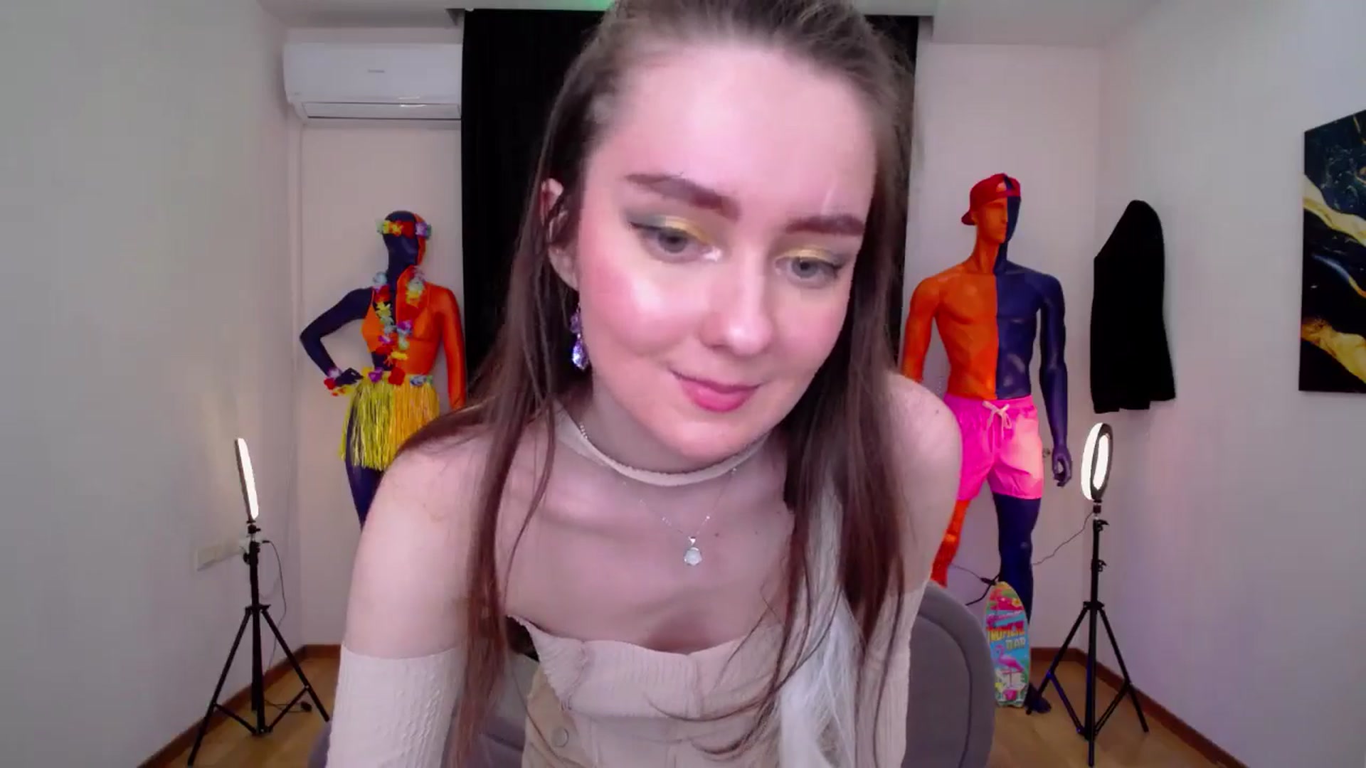 Gallery image thumbnail from Milim_Nava's myfreecams stream on, 09/16/2024, 18:47 image 17 of 20