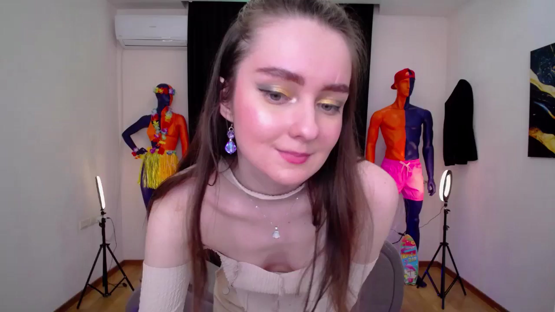 Gallery image thumbnail from Milim_Nava's myfreecams stream on, 09/16/2024, 18:47 image 13 of 20
