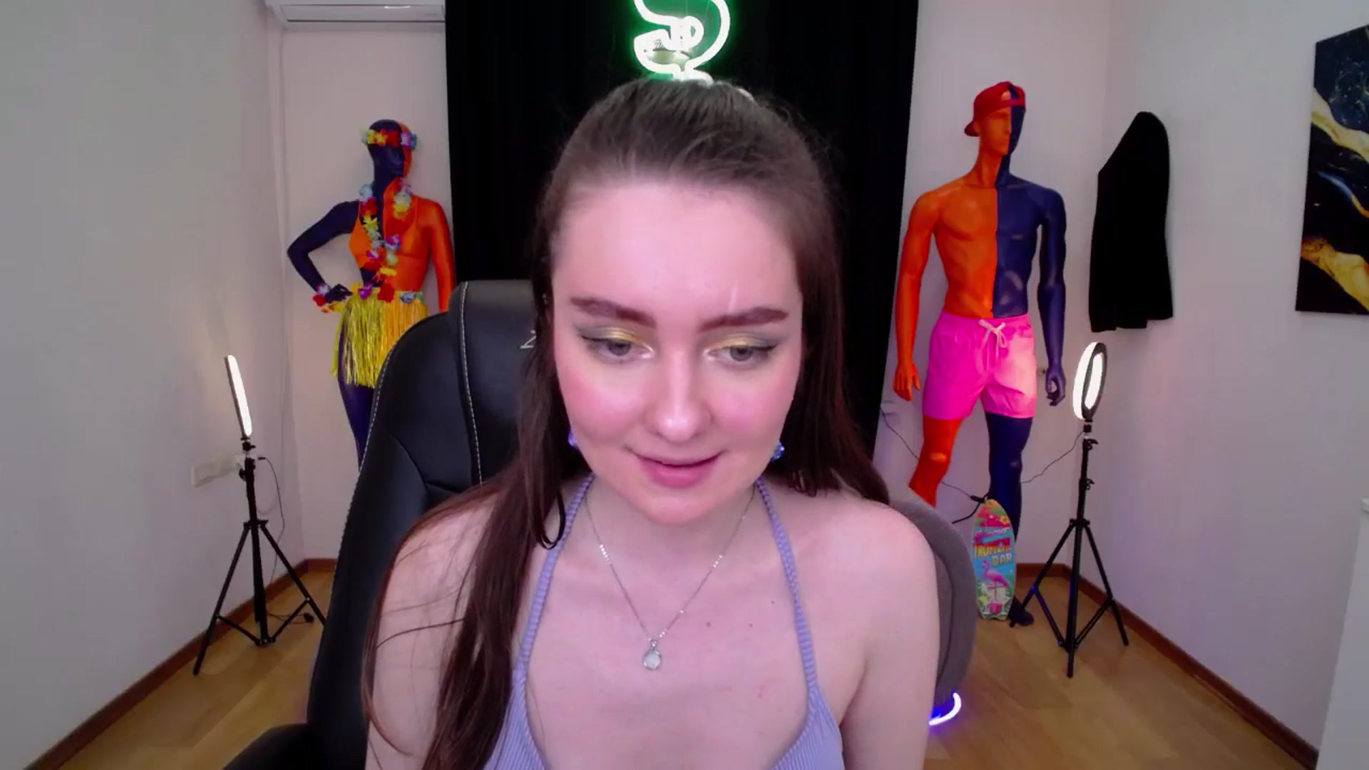 Gallery image thumbnail from Milim_Nava's myfreecams stream on, 09/17/2024, 04:19 image 17 of 20