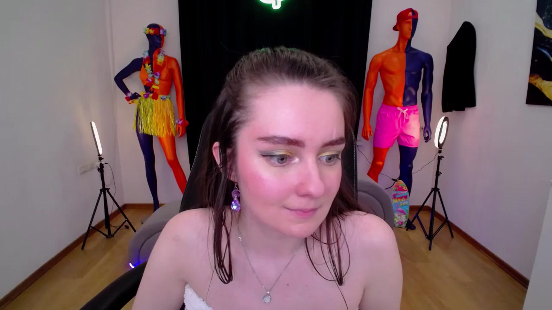 Gallery image thumbnail from Milim_Nava's myfreecams stream on, 09/17/2024, 04:25 image 12 of 20