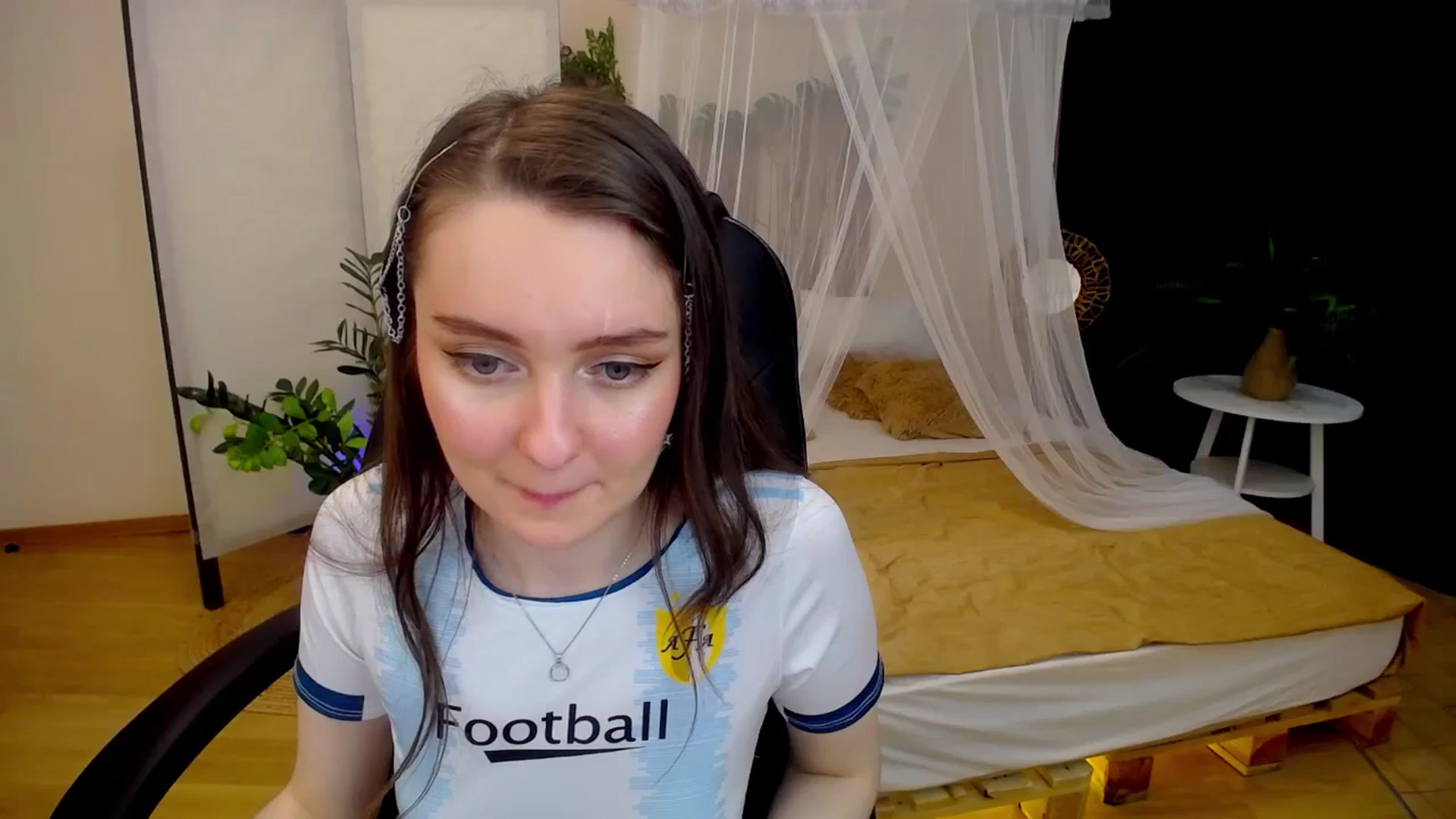 Gallery image thumbnail from Milim_Nava's myfreecams stream on, 09/18/2024, 16:00 image 10 of 20