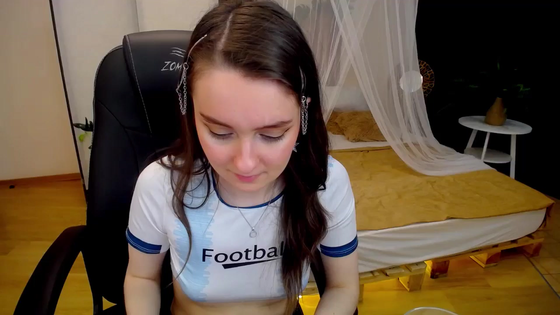 Gallery image thumbnail from Milim_Nava's myfreecams stream on, 09/18/2024, 16:00 image 14 of 20