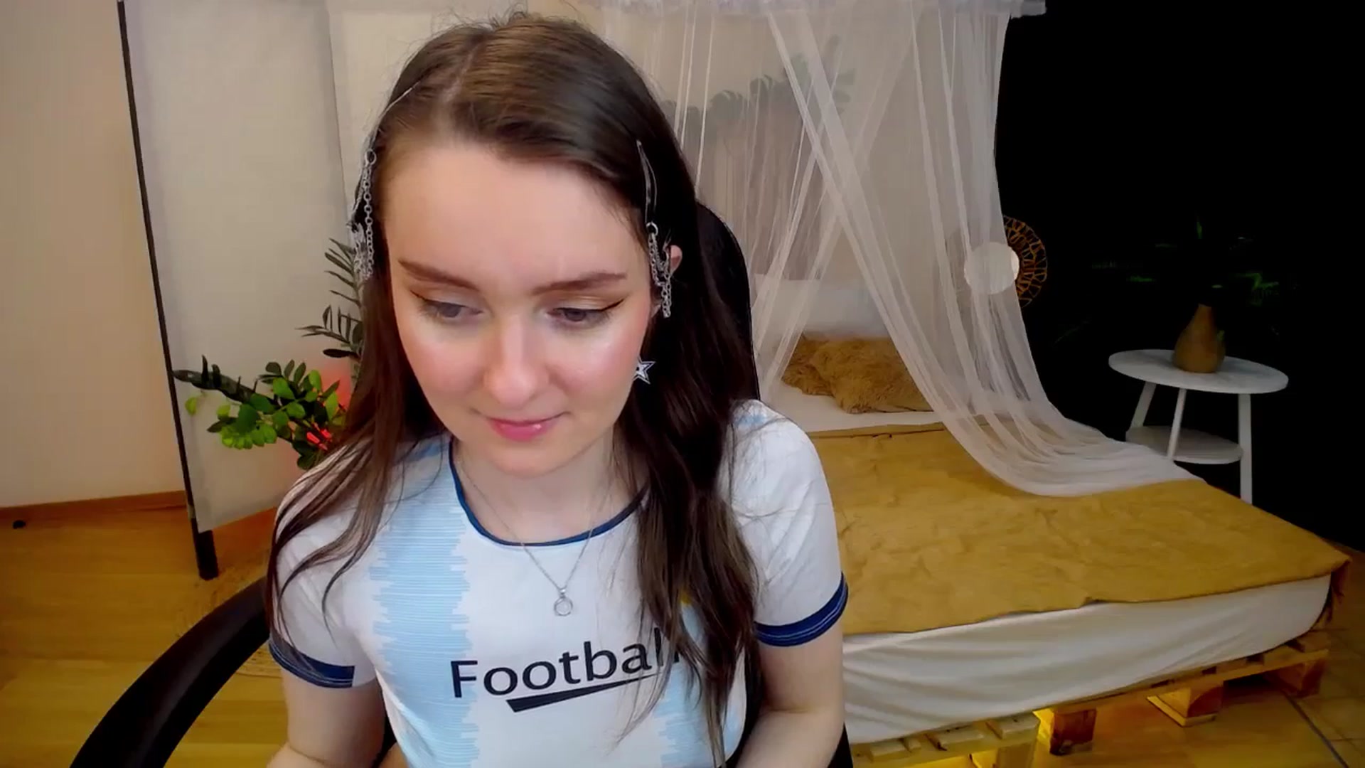Gallery image thumbnail from Milim_Nava's myfreecams stream on, 09/18/2024, 16:00 image 17 of 20