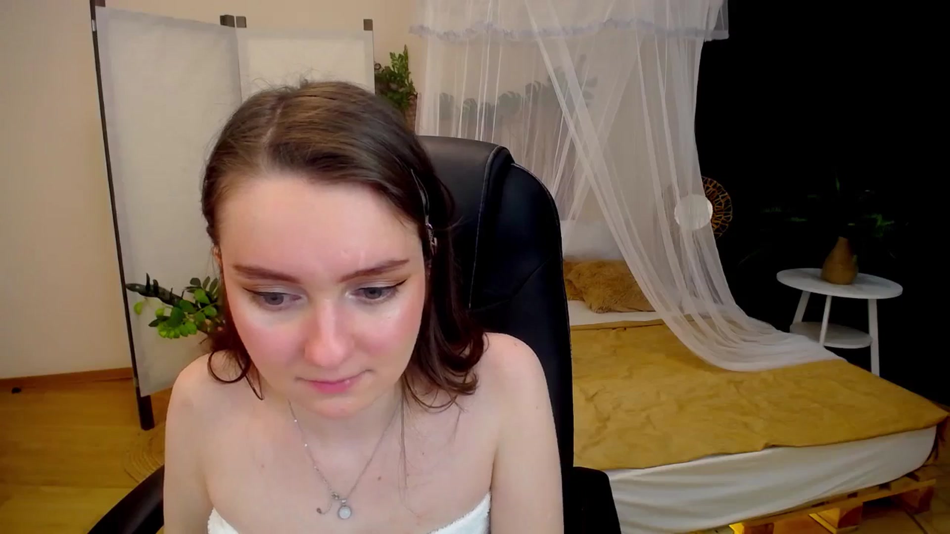 Gallery image thumbnail from Milim_Nava's myfreecams stream on, 09/18/2024, 17:42 image 14 of 20