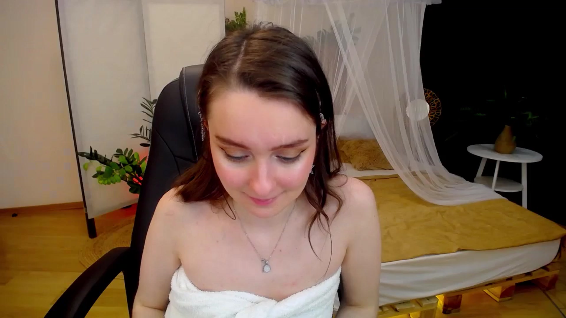 Gallery image thumbnail from Milim_Nava's myfreecams stream on, 09/18/2024, 17:42 image 19 of 20