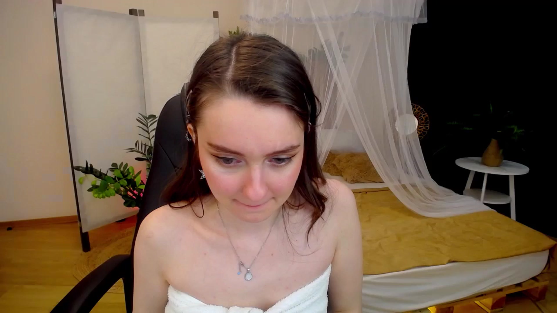 Gallery image thumbnail from Milim_Nava's myfreecams stream on, 09/18/2024, 17:42 image 13 of 20