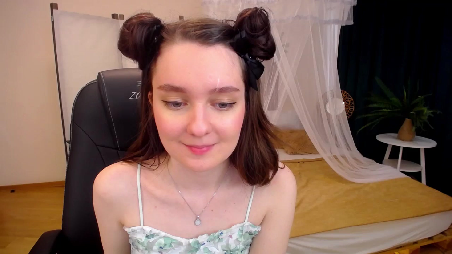 Gallery image thumbnail from Milim_Nava's myfreecams stream on, 09/19/2024, 12:12 image 18 of 20