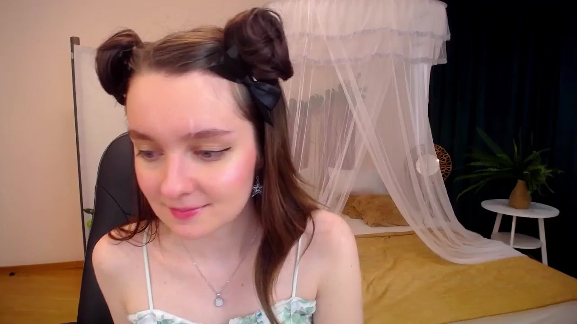 Gallery image thumbnail from Milim_Nava's myfreecams stream on, 09/19/2024, 12:12 image 16 of 20