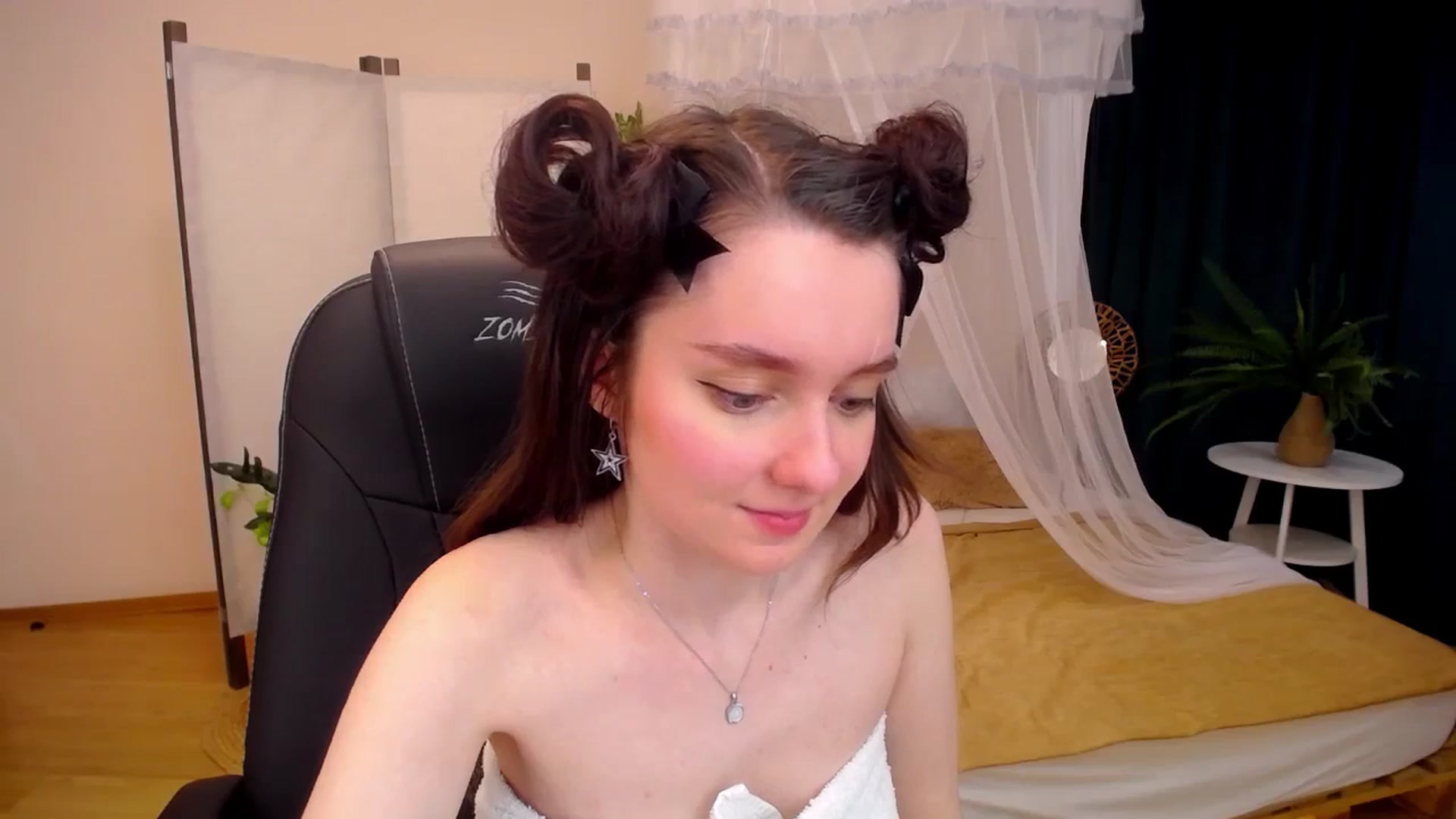 Gallery image thumbnail from Milim_Nava's myfreecams stream on, 09/19/2024, 15:02 image 3 of 20