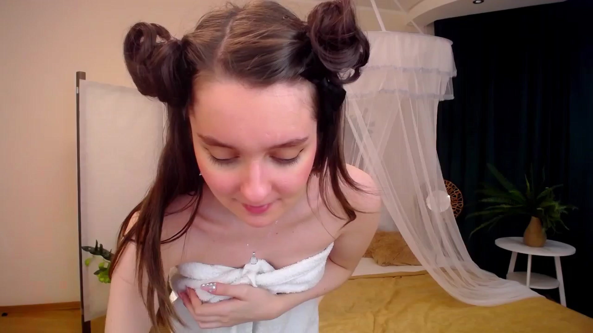 Gallery image thumbnail from Milim_Nava's myfreecams stream on, 09/19/2024, 15:02 image 14 of 20