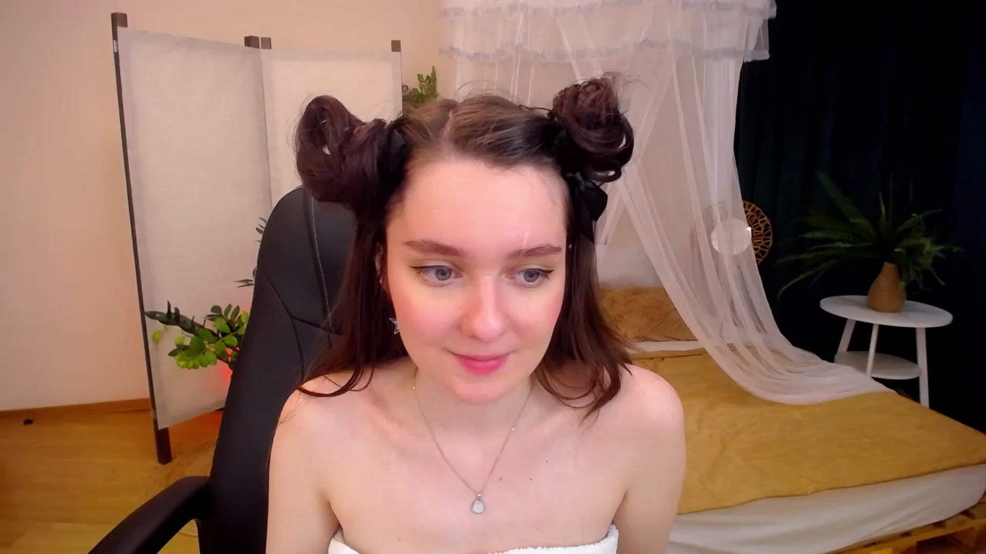 Gallery image thumbnail from Milim_Nava's myfreecams stream on, 09/19/2024, 15:02 image 1 of 20
