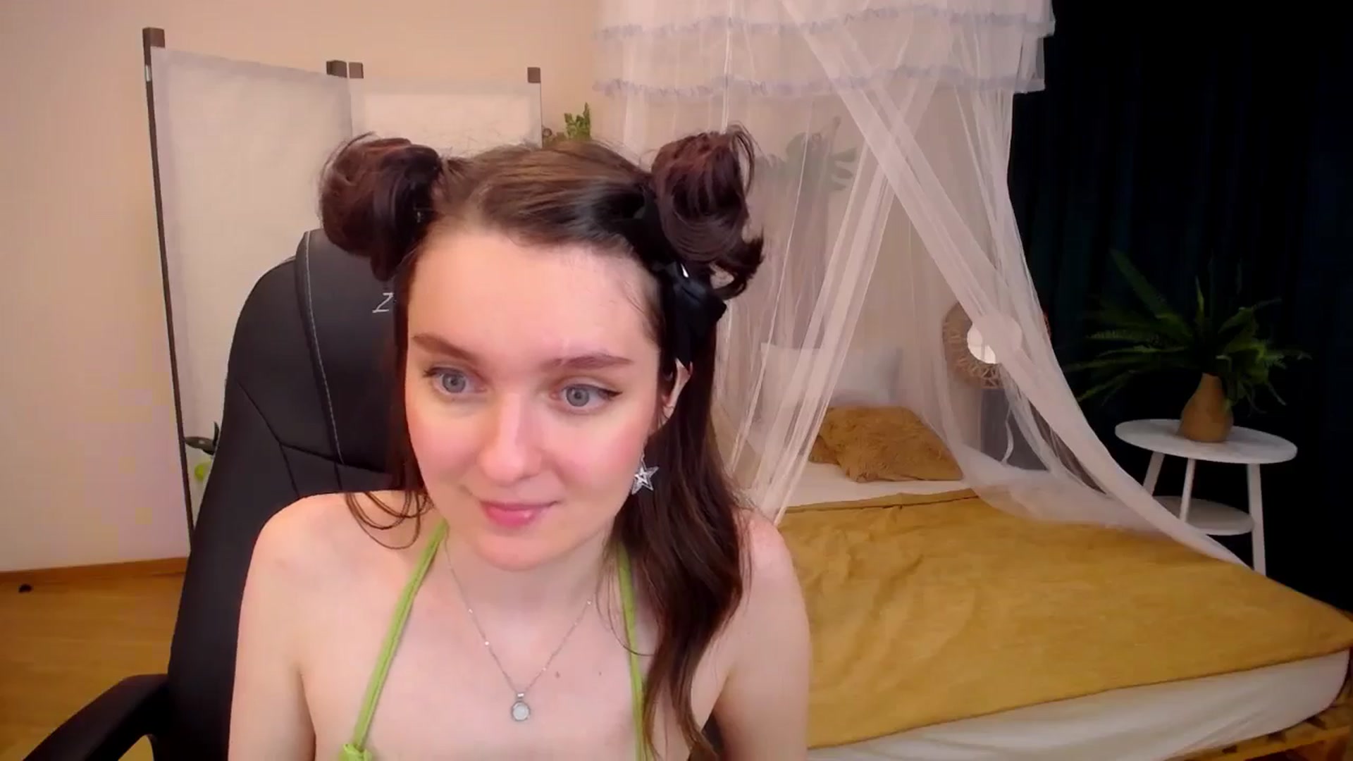 Gallery image thumbnail from Milim_Nava's myfreecams stream on, 09/19/2024, 16:10 image 8 of 20