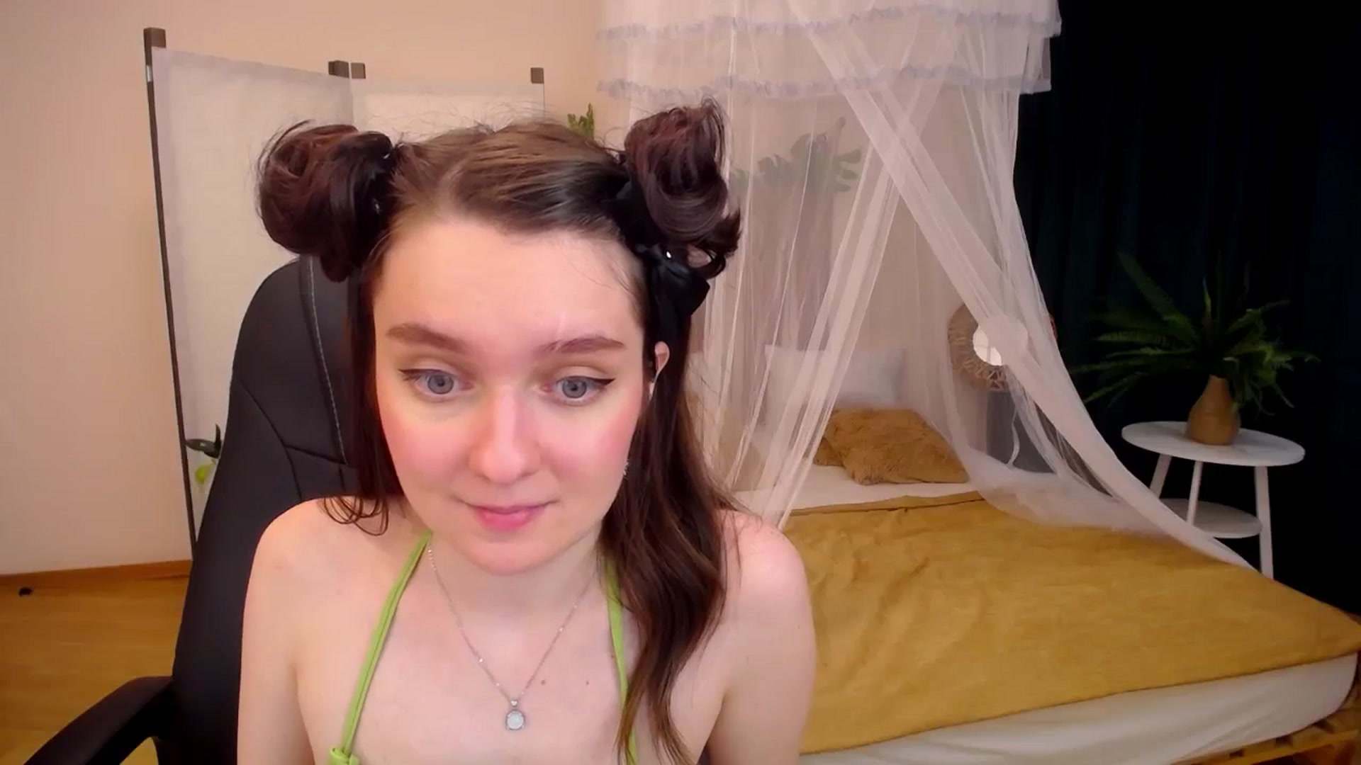 Gallery image thumbnail from Milim_Nava's myfreecams stream on, 09/19/2024, 16:10 image 7 of 20