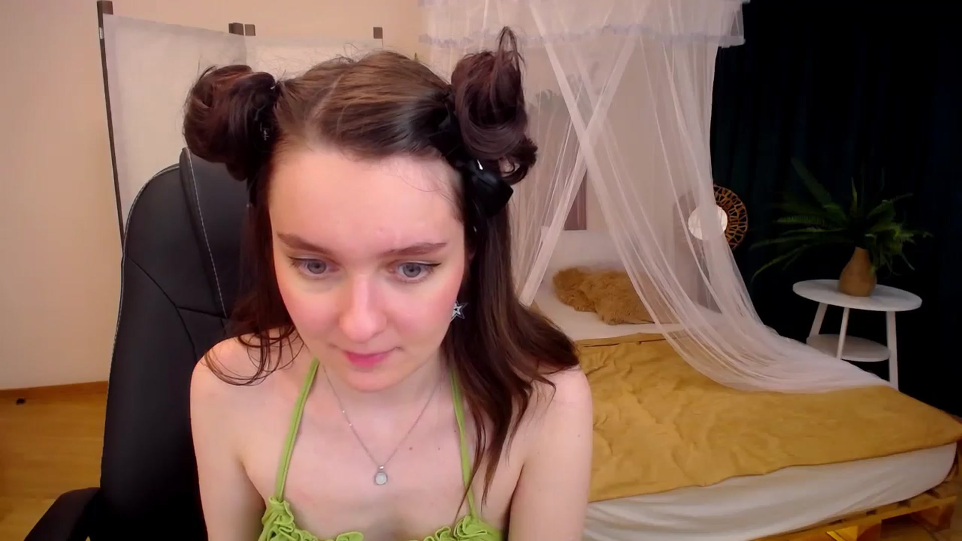 Gallery image thumbnail from Milim_Nava's myfreecams stream on, 09/19/2024, 16:10 image 18 of 20