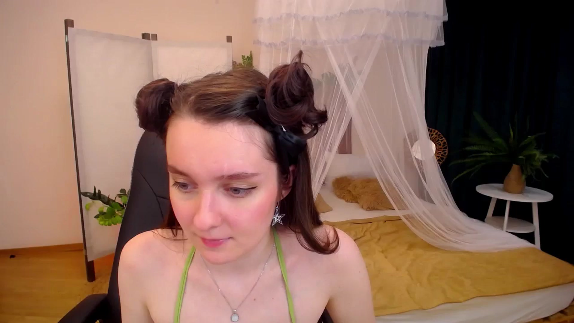 Gallery image thumbnail from Milim_Nava's myfreecams stream on, 09/19/2024, 17:09 image 13 of 20