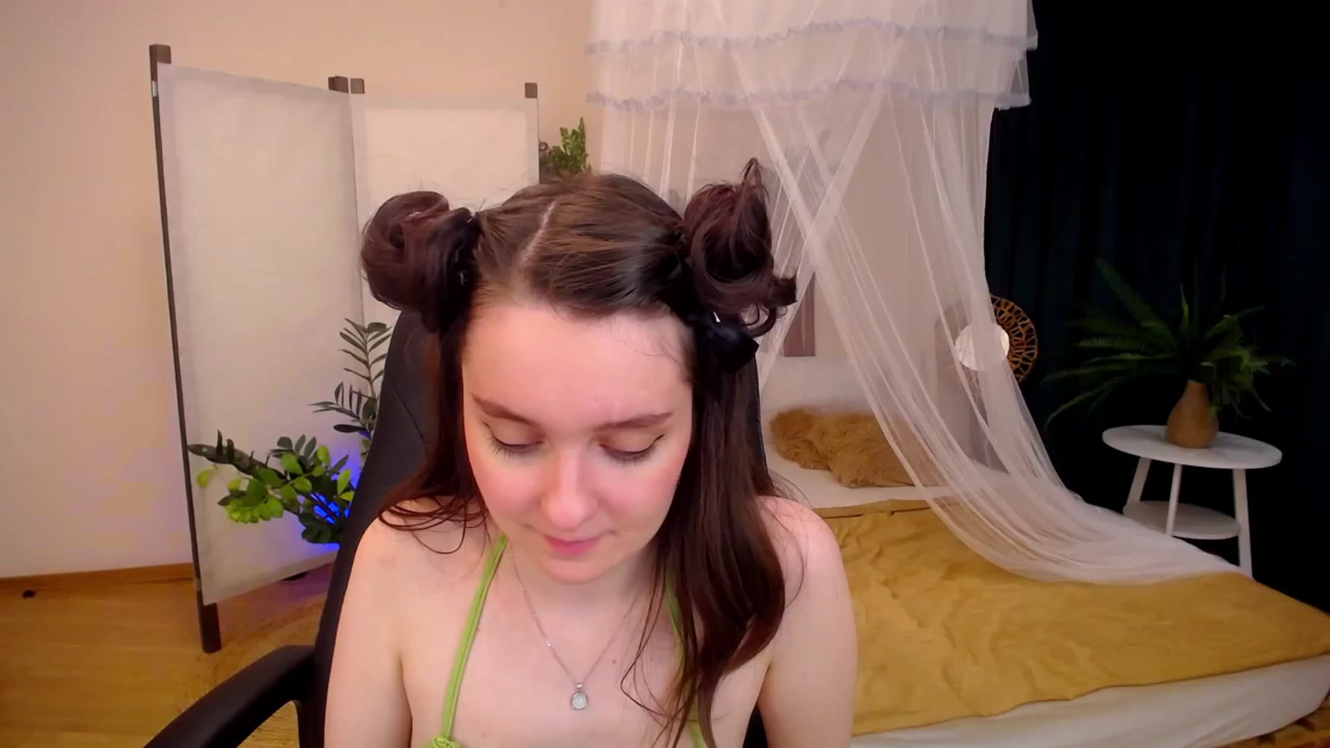 Gallery image thumbnail from Milim_Nava's myfreecams stream on, 09/19/2024, 17:09 image 1 of 20