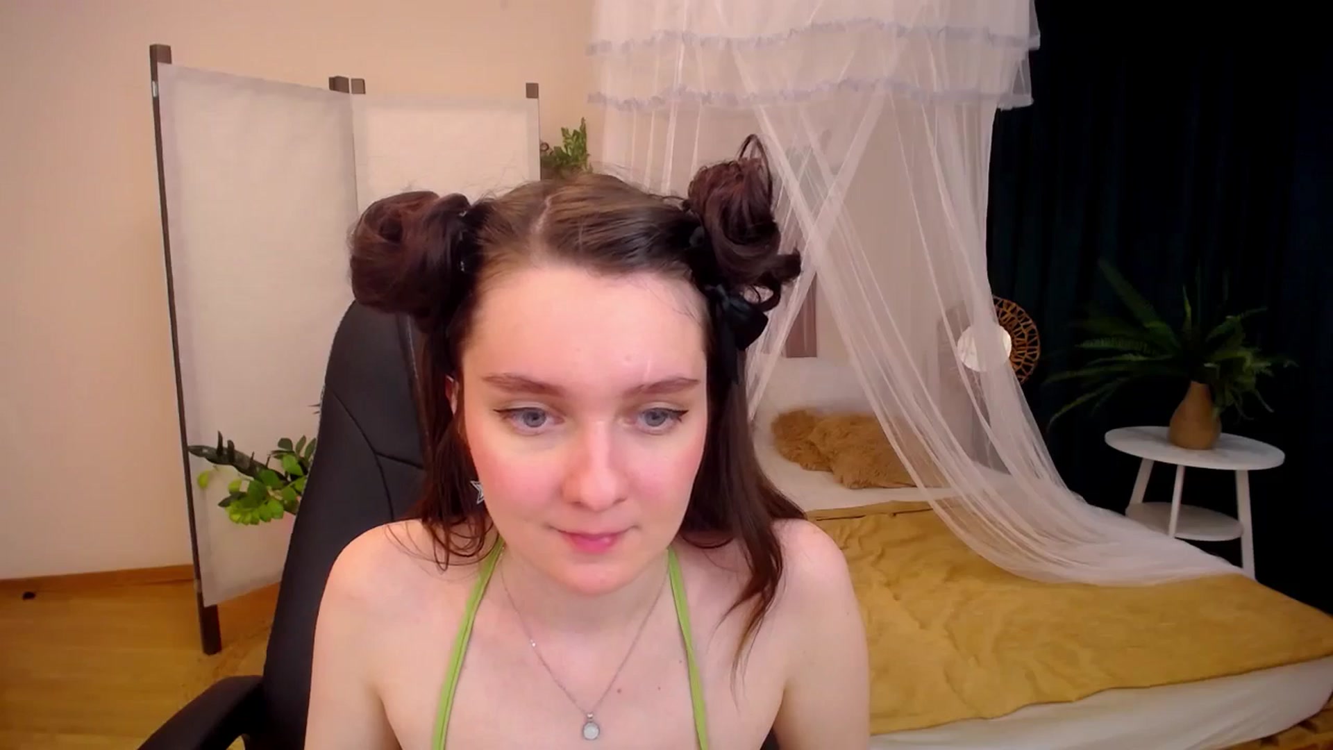 Gallery image thumbnail from Milim_Nava's myfreecams stream on, 09/19/2024, 17:09 image 16 of 20
