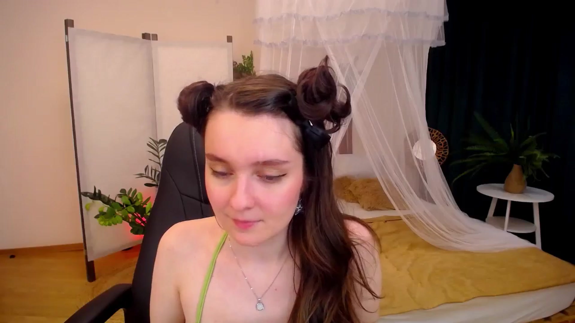 Gallery image thumbnail from Milim_Nava's myfreecams stream on, 09/19/2024, 17:09 image 19 of 20