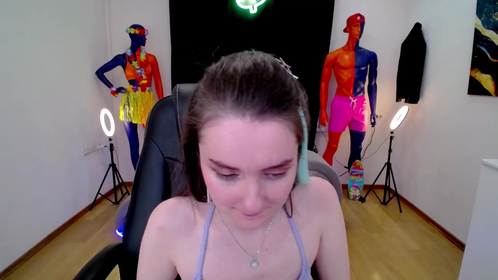 Gallery image thumbnail from Milim_Nava's myfreecams stream on, 09/20/2024, 10:25 image 9 of 20