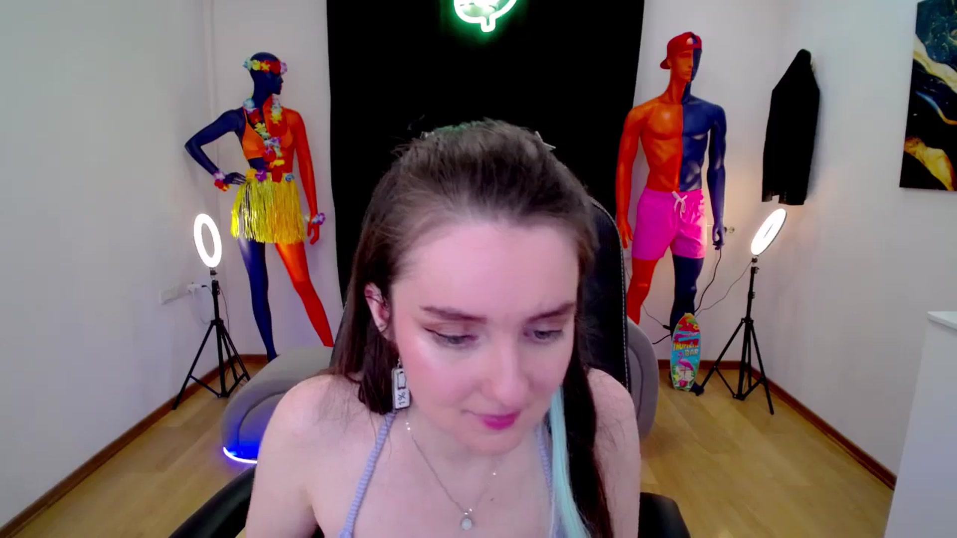 Gallery image thumbnail from Milim_Nava's myfreecams stream on, 09/20/2024, 10:25 image 14 of 20