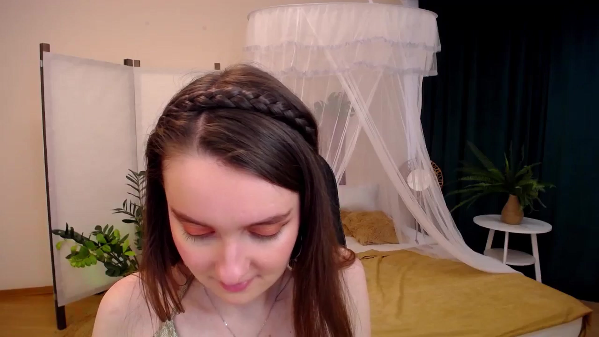 Gallery image thumbnail from Milim_Nava's myfreecams stream on, 09/21/2024, 09:04 image 19 of 20