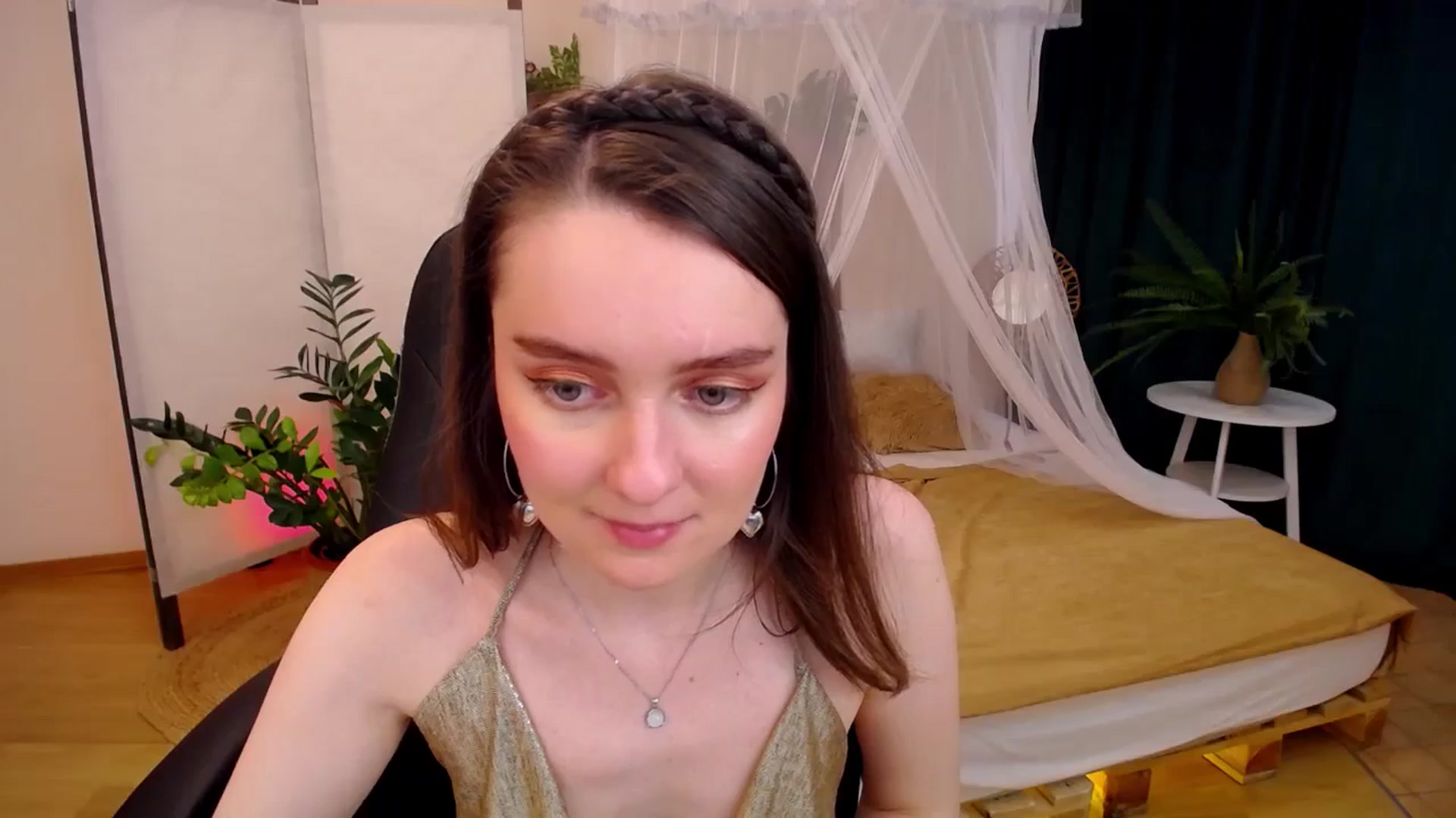 Gallery image thumbnail from Milim_Nava's myfreecams stream on, 09/21/2024, 09:04 image 13 of 20