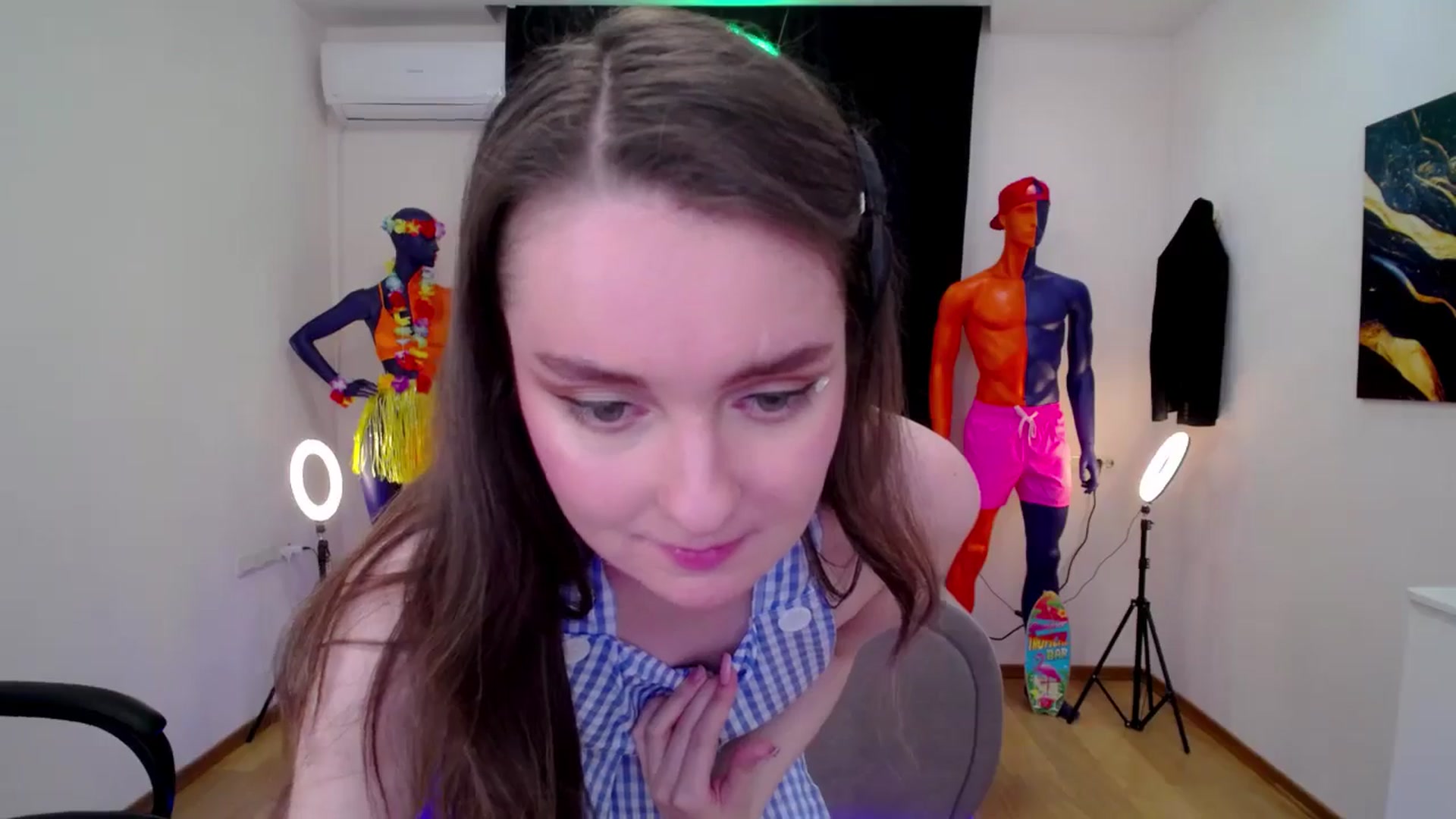 Gallery image thumbnail from Milim_Nava's myfreecams stream on, 09/25/2024, 24:32 image 4 of 20