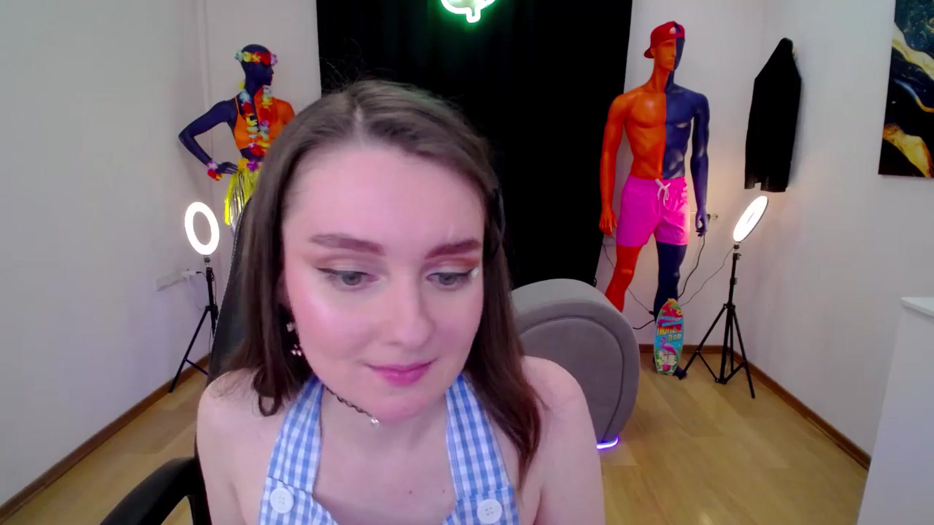 Gallery image thumbnail from Milim_Nava's myfreecams stream on, 09/25/2024, 24:32 image 10 of 20