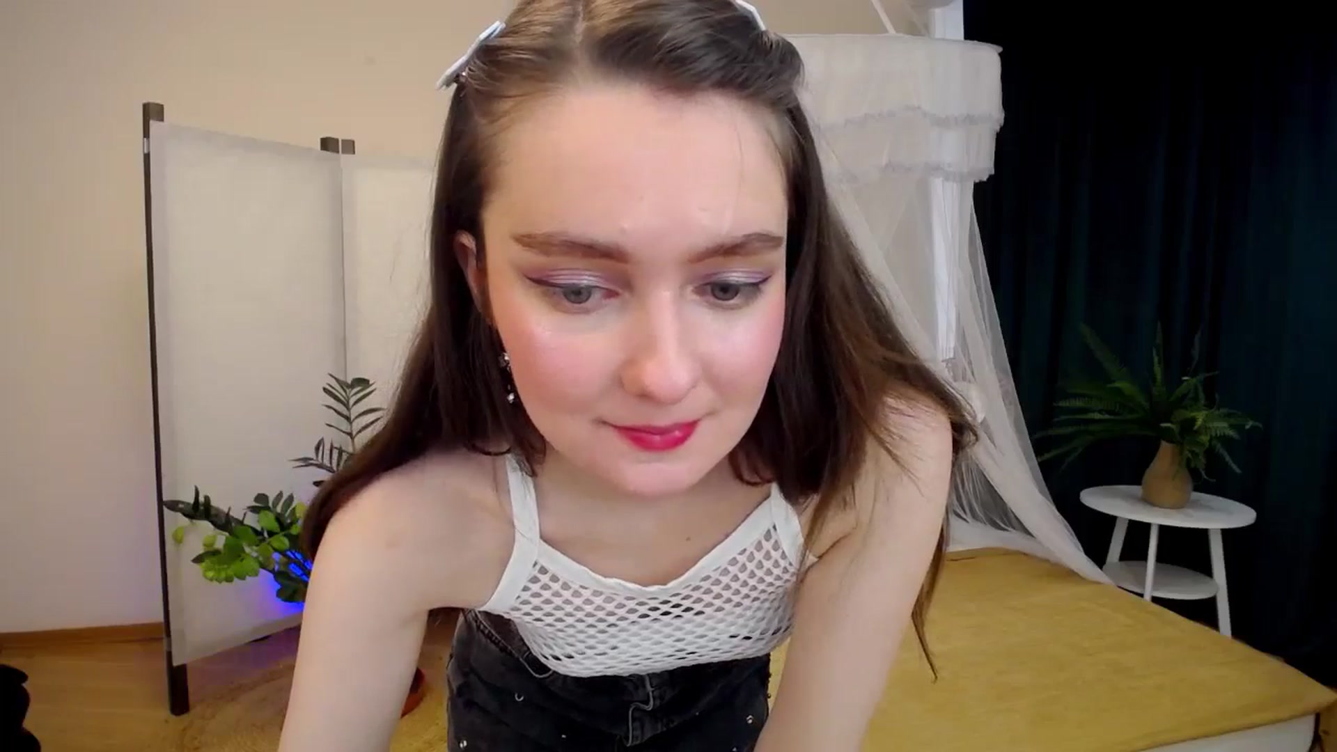 Gallery image thumbnail from Milim_Nava's myfreecams stream on, 09/27/2024, 10:37 image 12 of 20