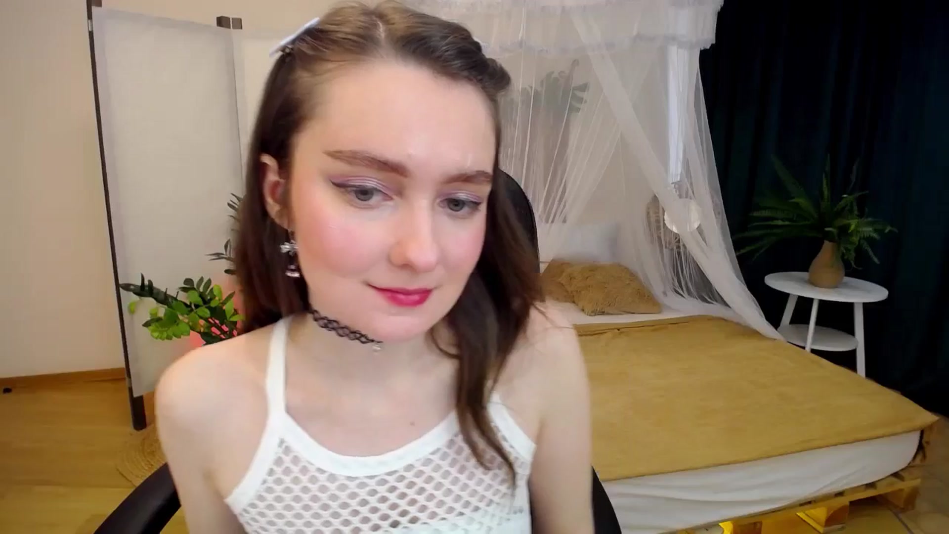 Gallery image thumbnail from Milim_Nava's myfreecams stream on, 09/27/2024, 10:37 image 10 of 20