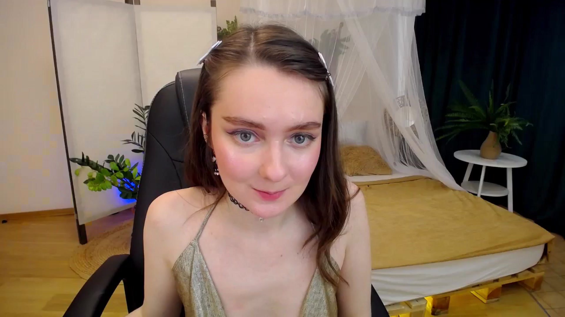 Gallery image thumbnail from Milim_Nava's myfreecams stream on, 09/27/2024, 13:45 image 15 of 20