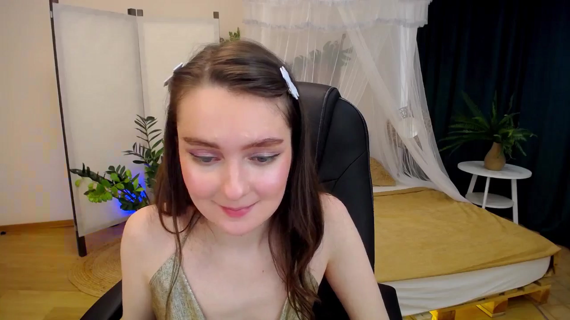 Gallery image thumbnail from Milim_Nava's myfreecams stream on, 09/27/2024, 13:45 image 10 of 20