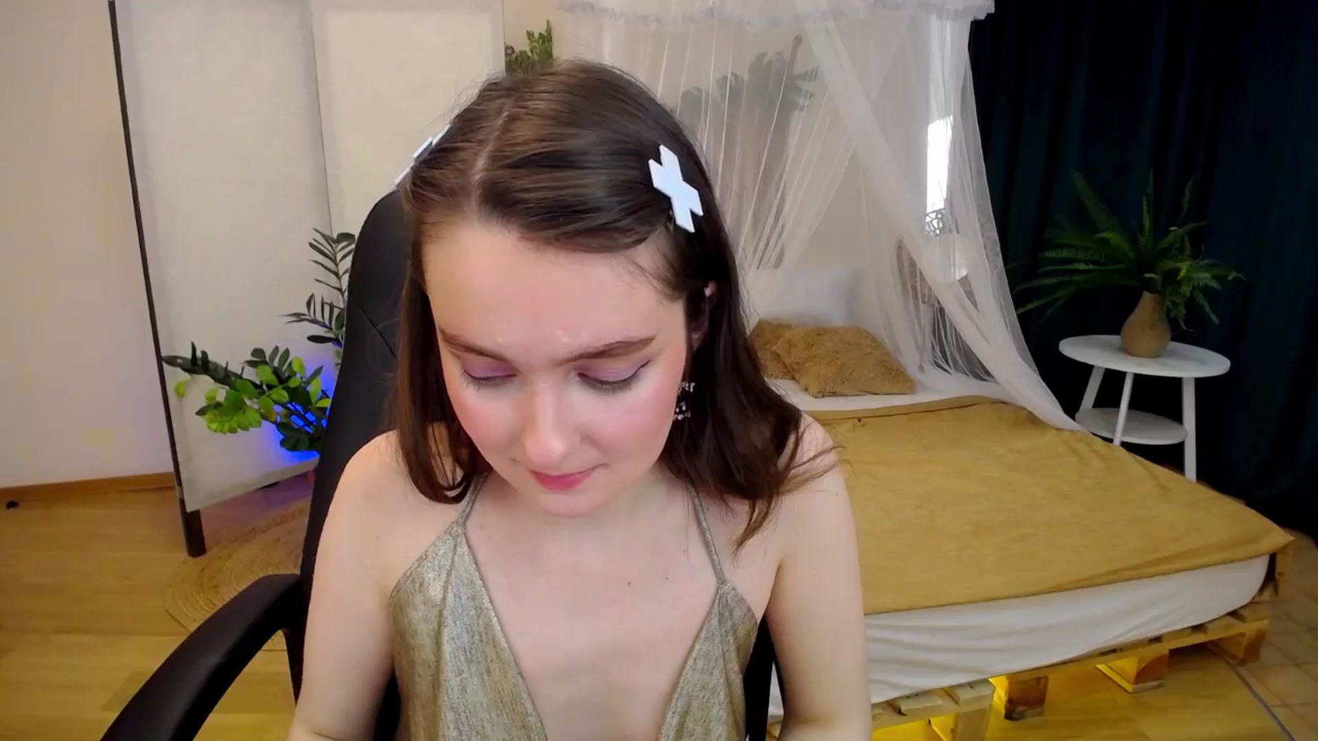 Gallery image thumbnail from Milim_Nava's myfreecams stream on, 09/27/2024, 13:45 image 5 of 20