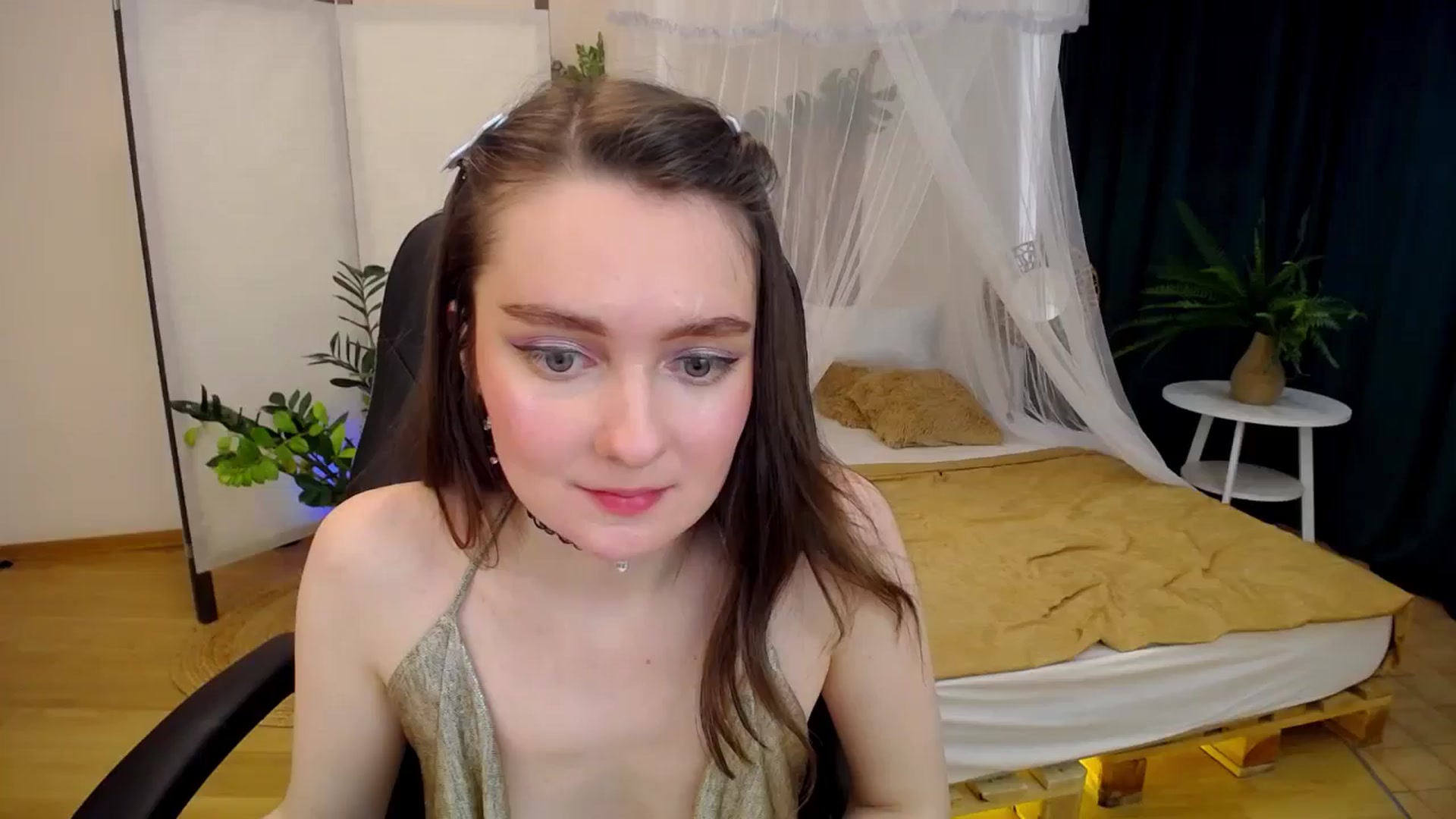 Gallery image thumbnail from Milim_Nava's myfreecams stream on, 09/27/2024, 13:45 image 1 of 20