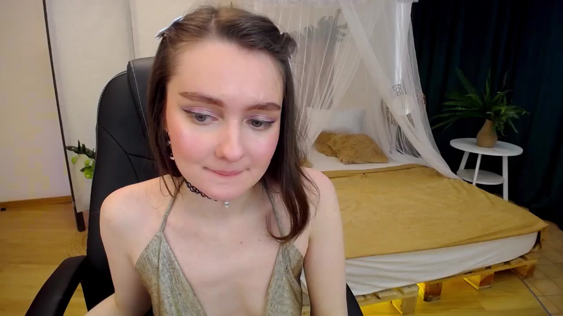 Gallery image thumbnail from Milim_Nava's myfreecams stream on, 09/27/2024, 13:45 image 2 of 20