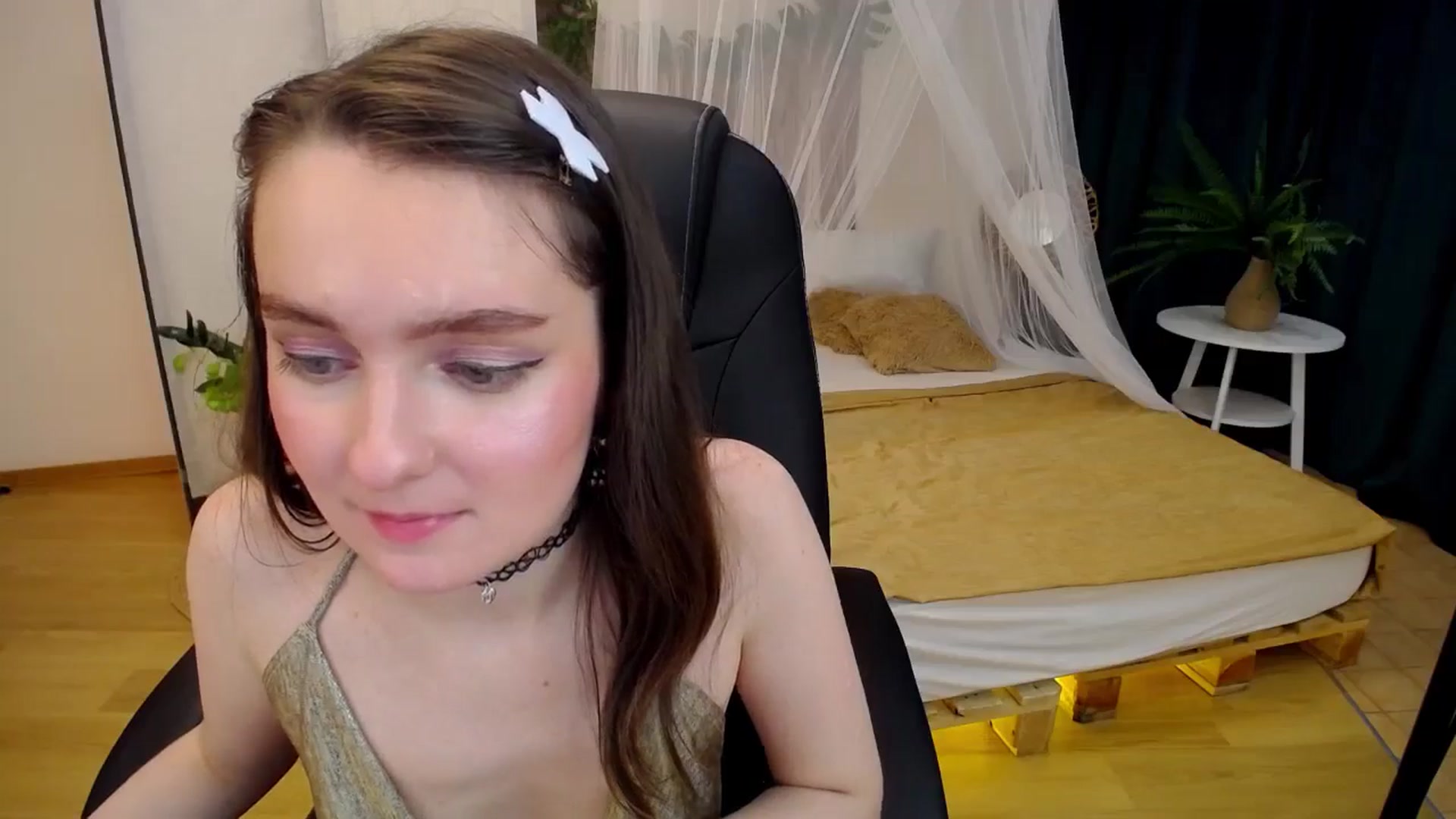 Gallery image thumbnail from Milim_Nava's myfreecams stream on, 09/27/2024, 16:13 image 2 of 20