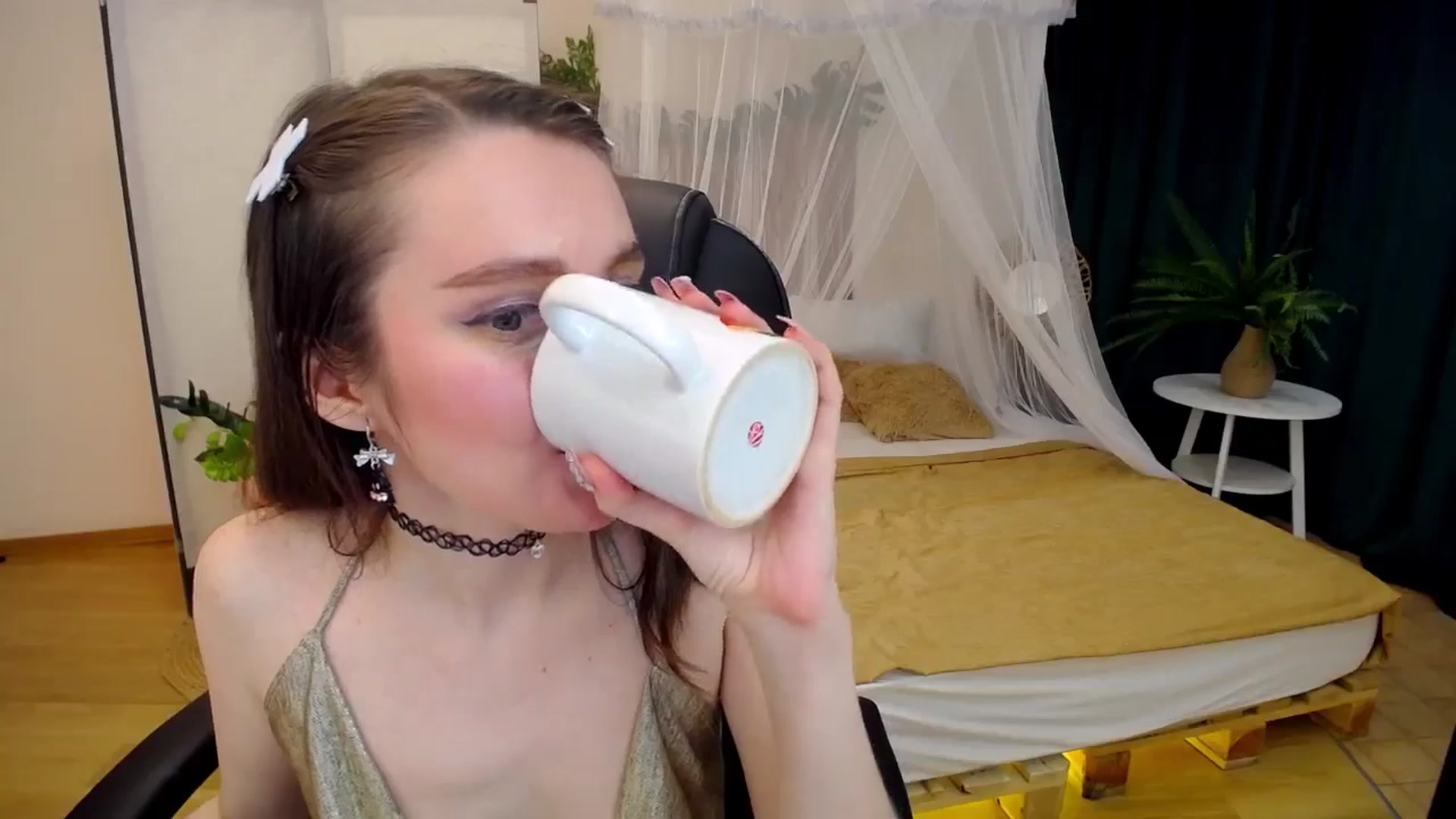 Gallery image thumbnail from Milim_Nava's myfreecams stream on, 09/27/2024, 16:13 image 9 of 20