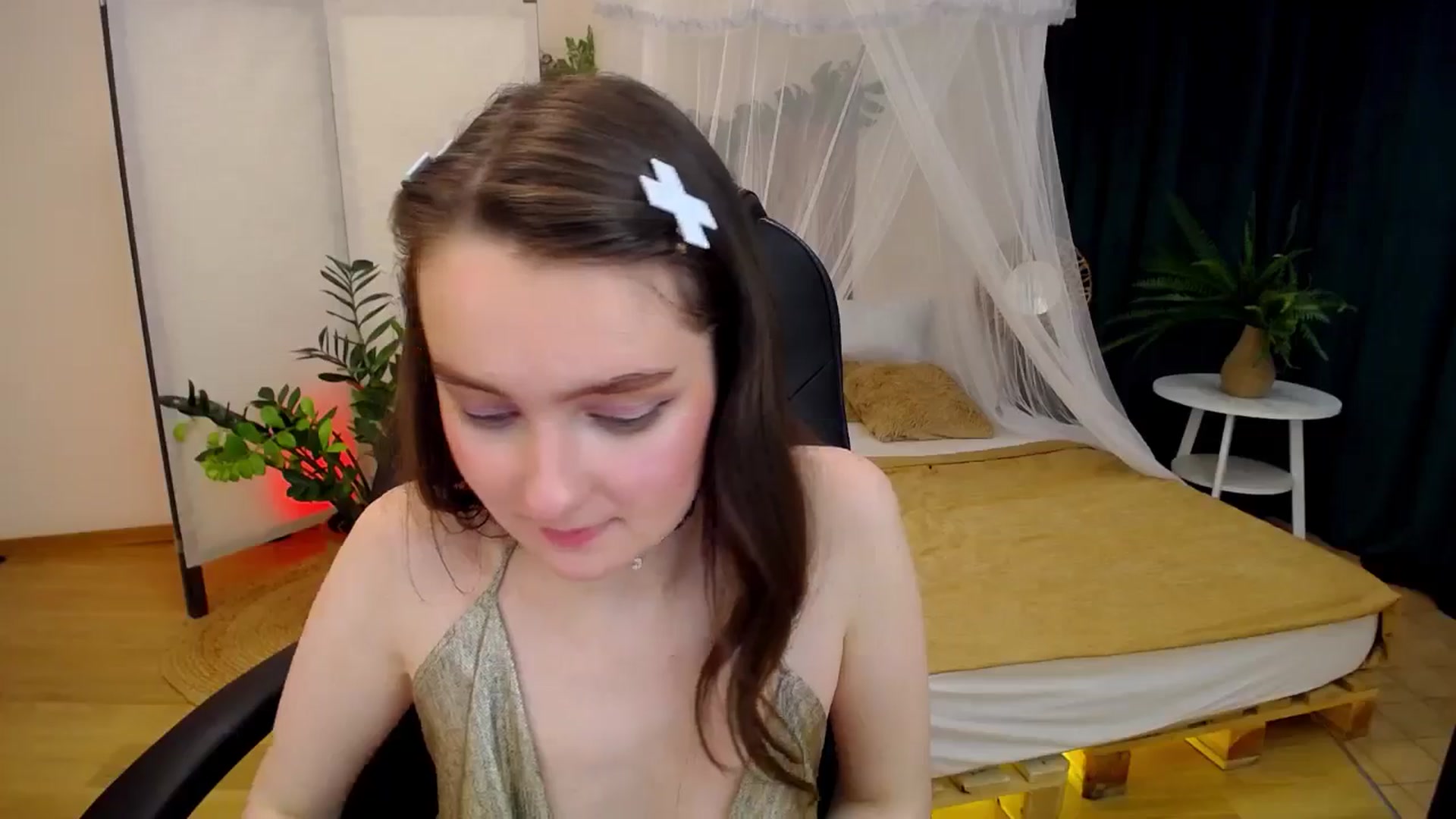 Gallery image thumbnail from Milim_Nava's myfreecams stream on, 09/27/2024, 16:13 image 14 of 20
