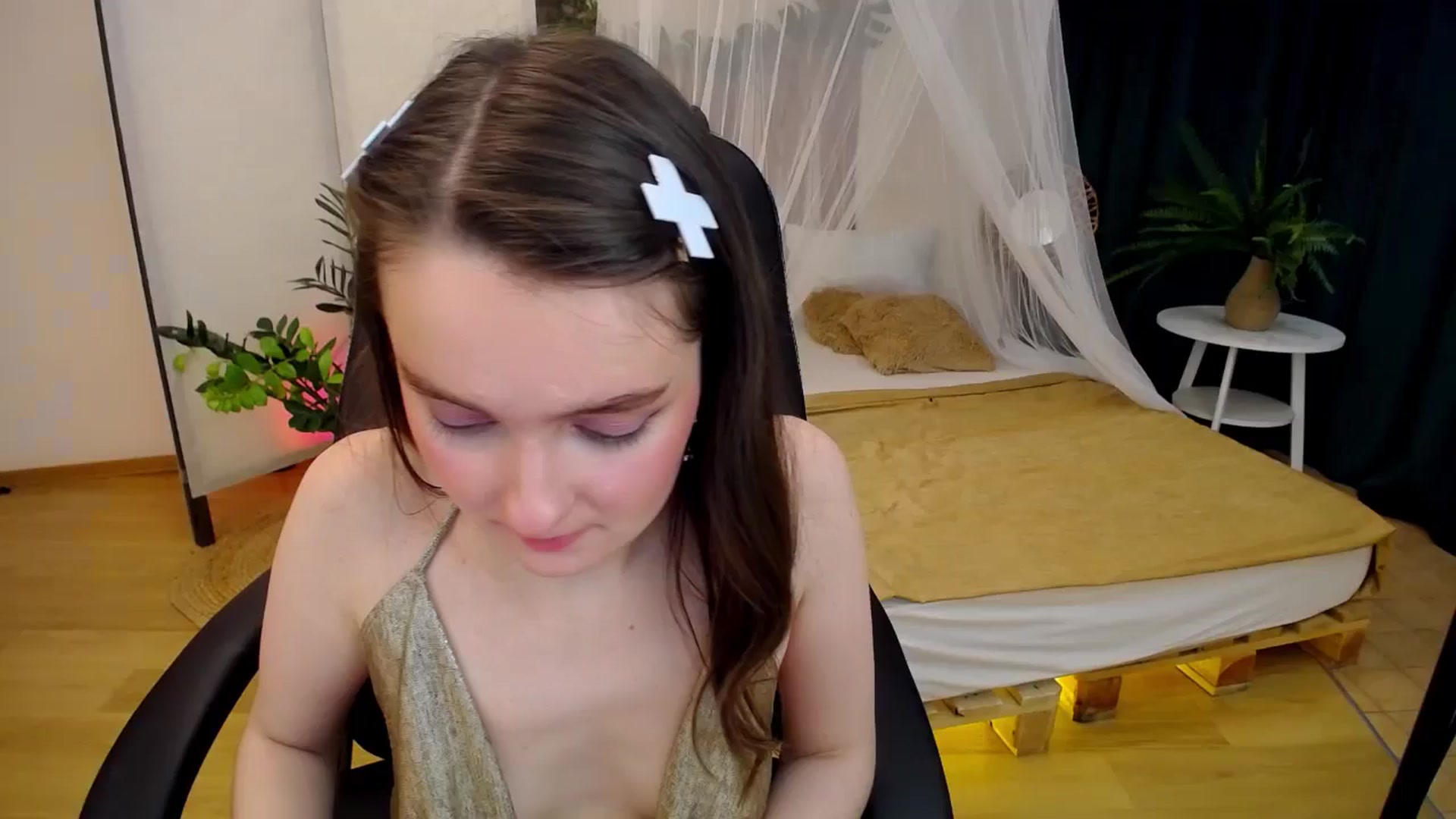 Gallery image thumbnail from Milim_Nava's myfreecams stream on, 09/27/2024, 16:13 image 1 of 20