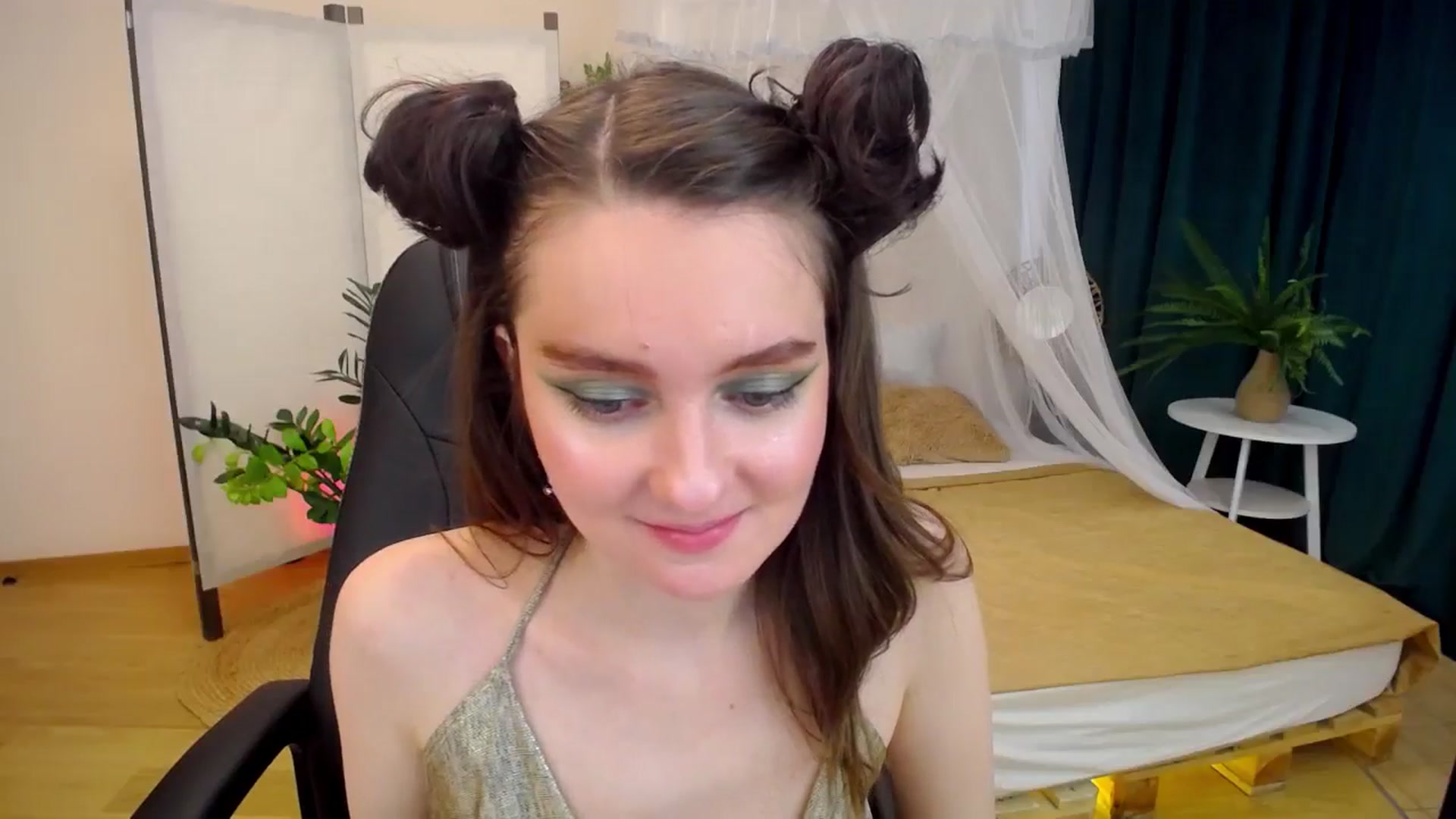Gallery image thumbnail from Milim_Nava's myfreecams stream on, 09/28/2024, 08:46 image 12 of 20