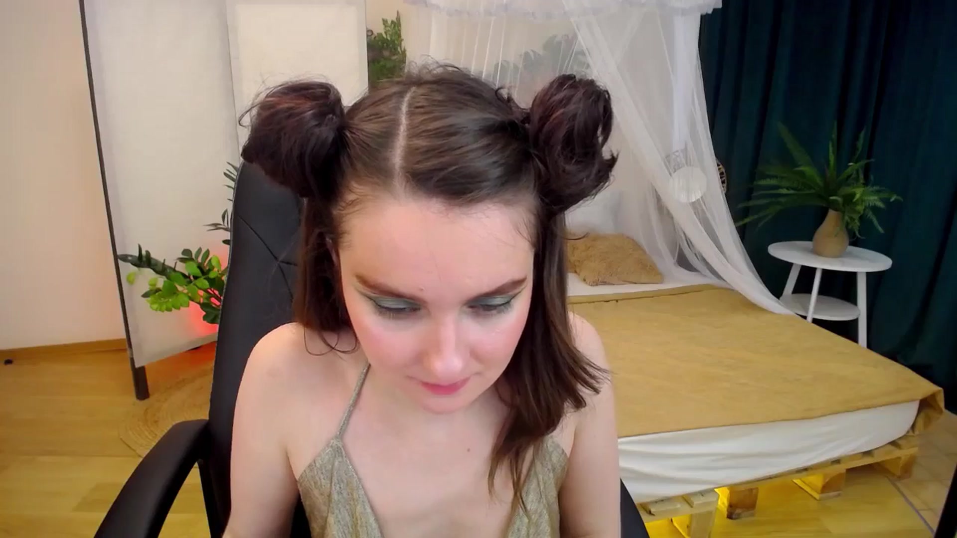 Gallery image thumbnail from Milim_Nava's myfreecams stream on, 09/28/2024, 08:46 image 7 of 20