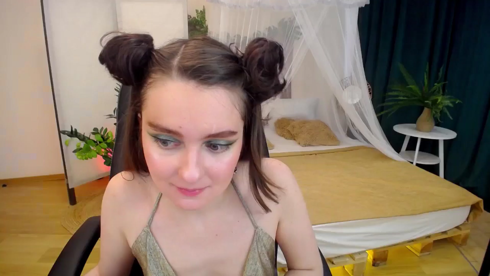 Gallery image thumbnail from Milim_Nava's myfreecams stream on, 09/28/2024, 08:46 image 9 of 20