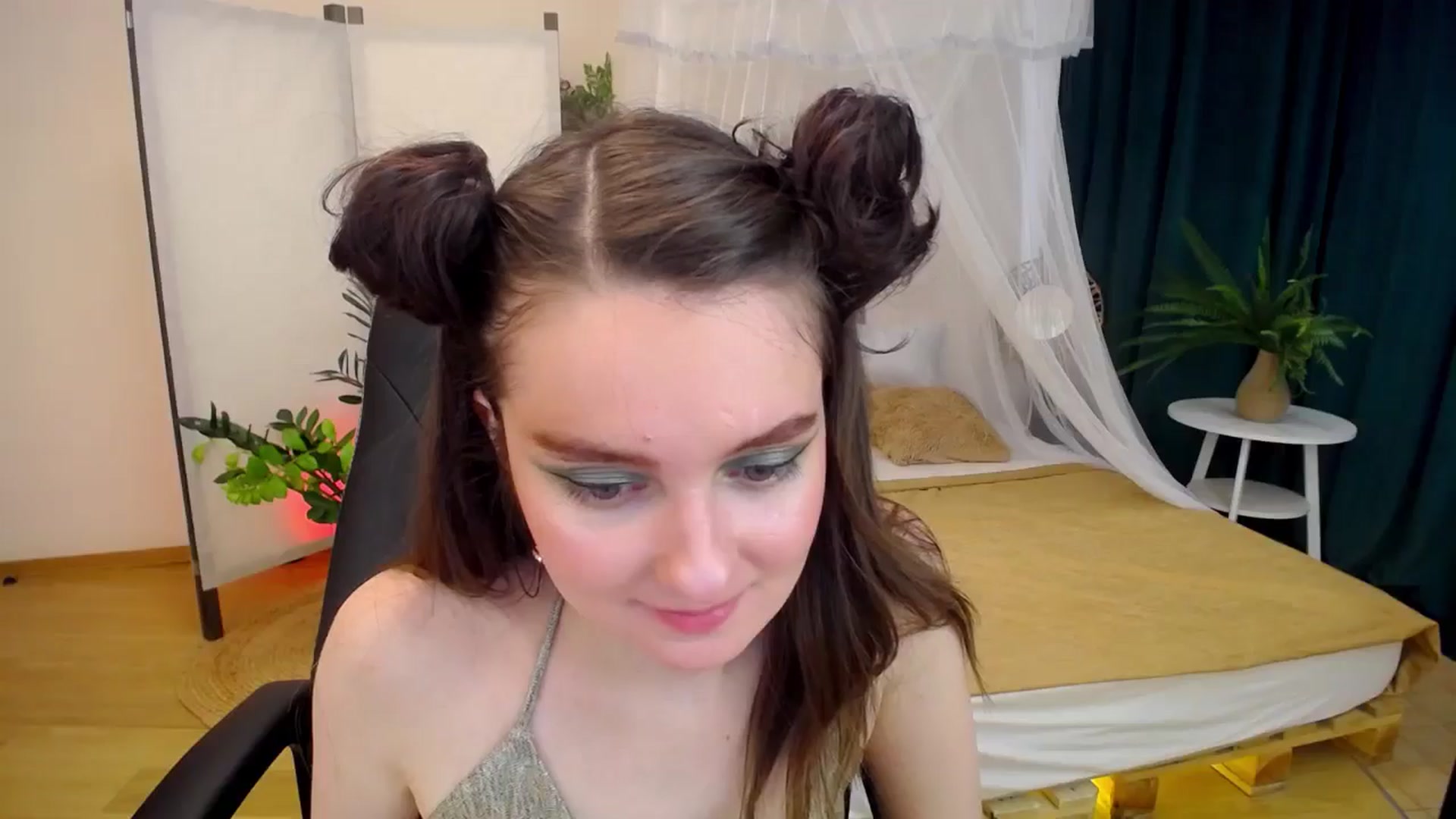Gallery image thumbnail from Milim_Nava's myfreecams stream on, 09/28/2024, 08:46 image 15 of 20