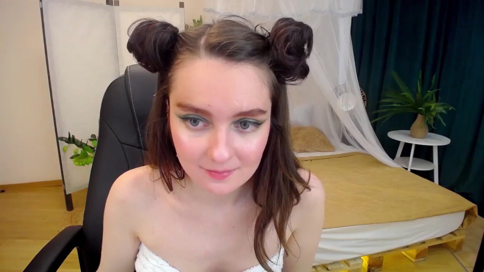 Gallery image thumbnail from Milim_Nava's myfreecams stream on, 09/28/2024, 09:53 image 19 of 20